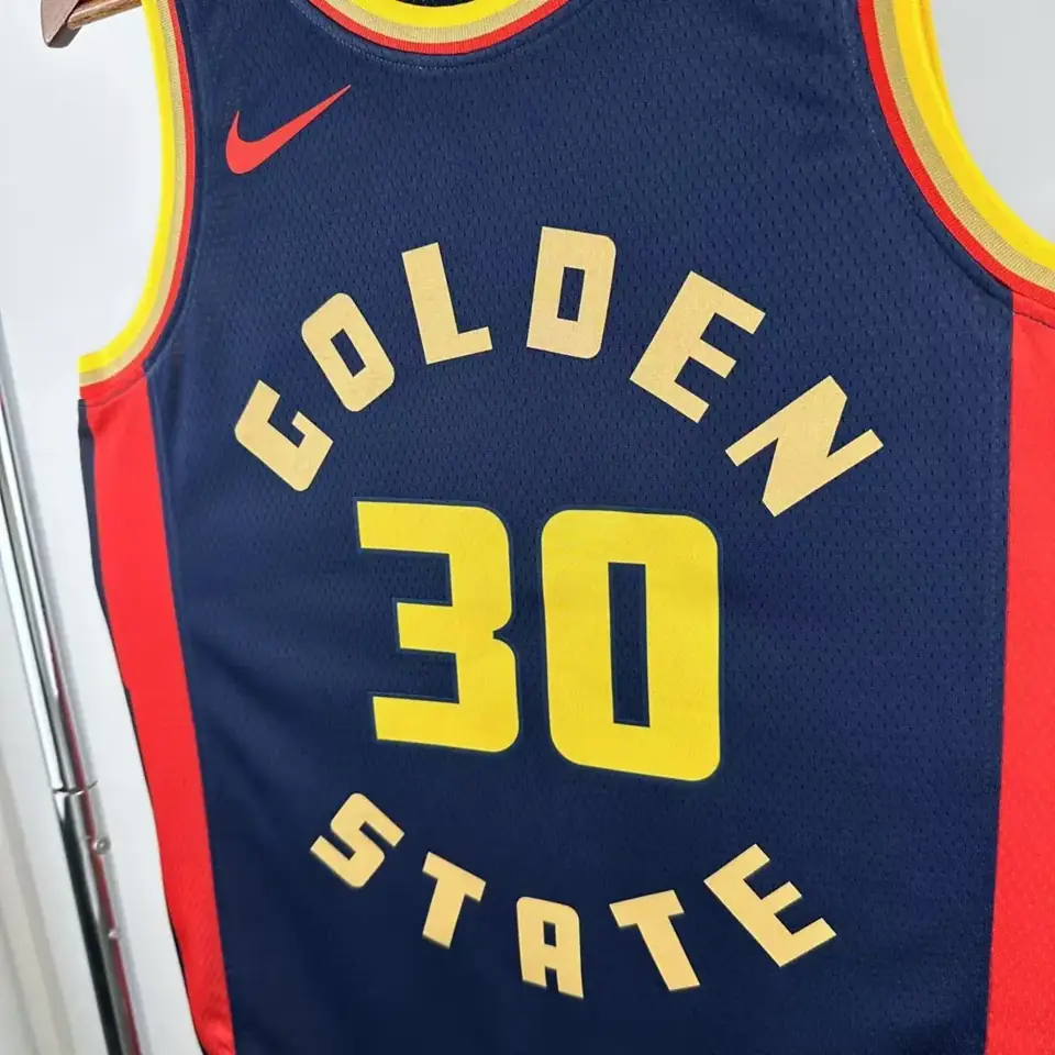 Foto 5 de Temporada 25 Warriors Edición City nº 30 Curry