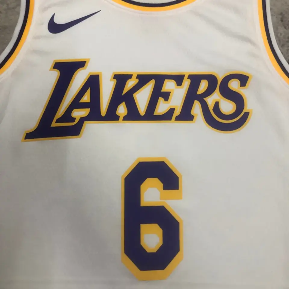 Foto 4 de Temporada 23 Los Angeles Lakers cuello redondo blanco n.º 6 James