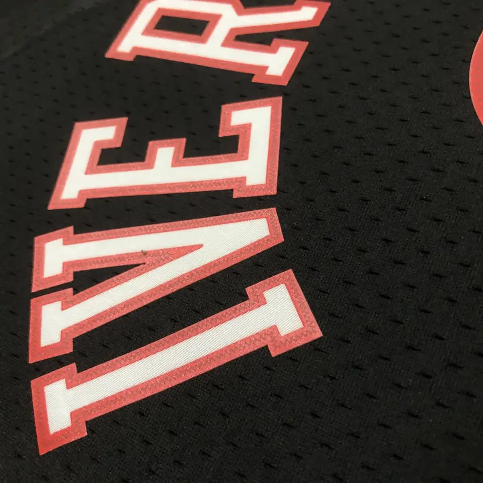 Foto 7 de Camiseta retro MN de termopresión: SW de los 76ers, temporada 97/98, negra, nº 3 Iverson