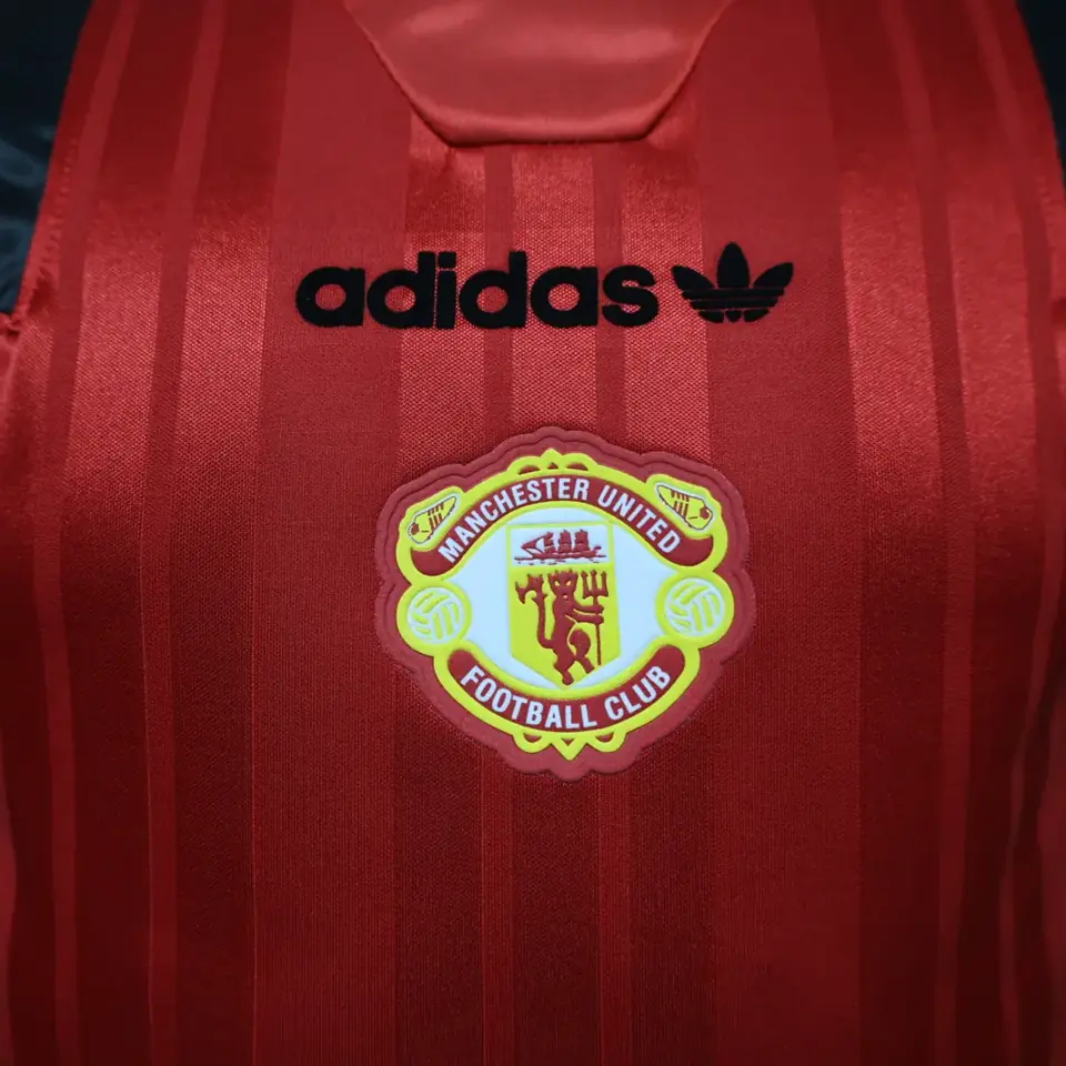 Foto 8 de 26. Camiseta informal retro roja del Manchester United Idol, tallas S-3XL
