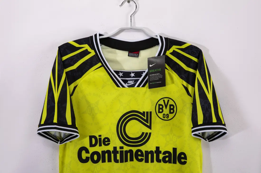 Foto 6 de Temporada 1994/95 Borussia Dortmund local 5A