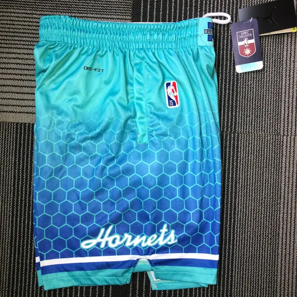 Foto 8 de Temporada 22 Hornets Edición City Pantalones cortos