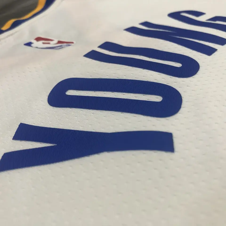 Foto 4 de Temporada 20 Warriors cuello en V blanco nº 6 Nick Young