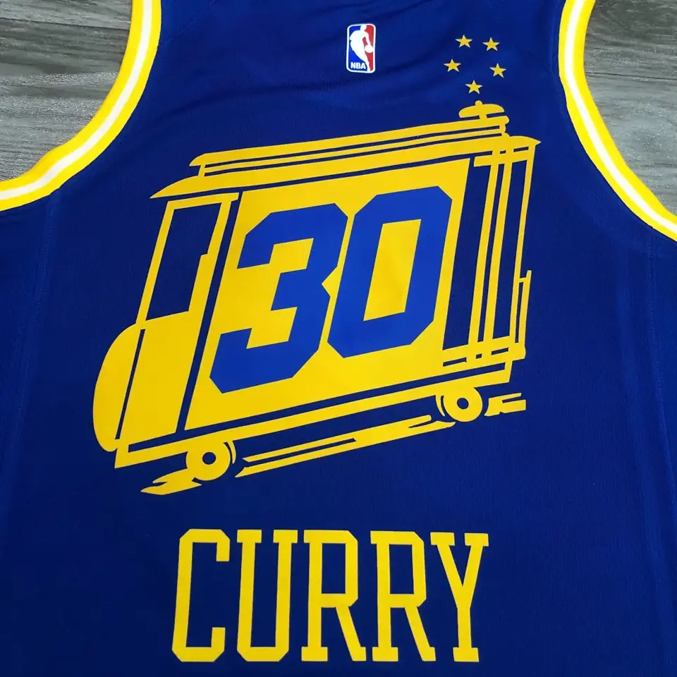 Foto 8 de Temporada 21 Warriors de Golden State Edición Tranvía azul n.º 30 Stephen Curry
