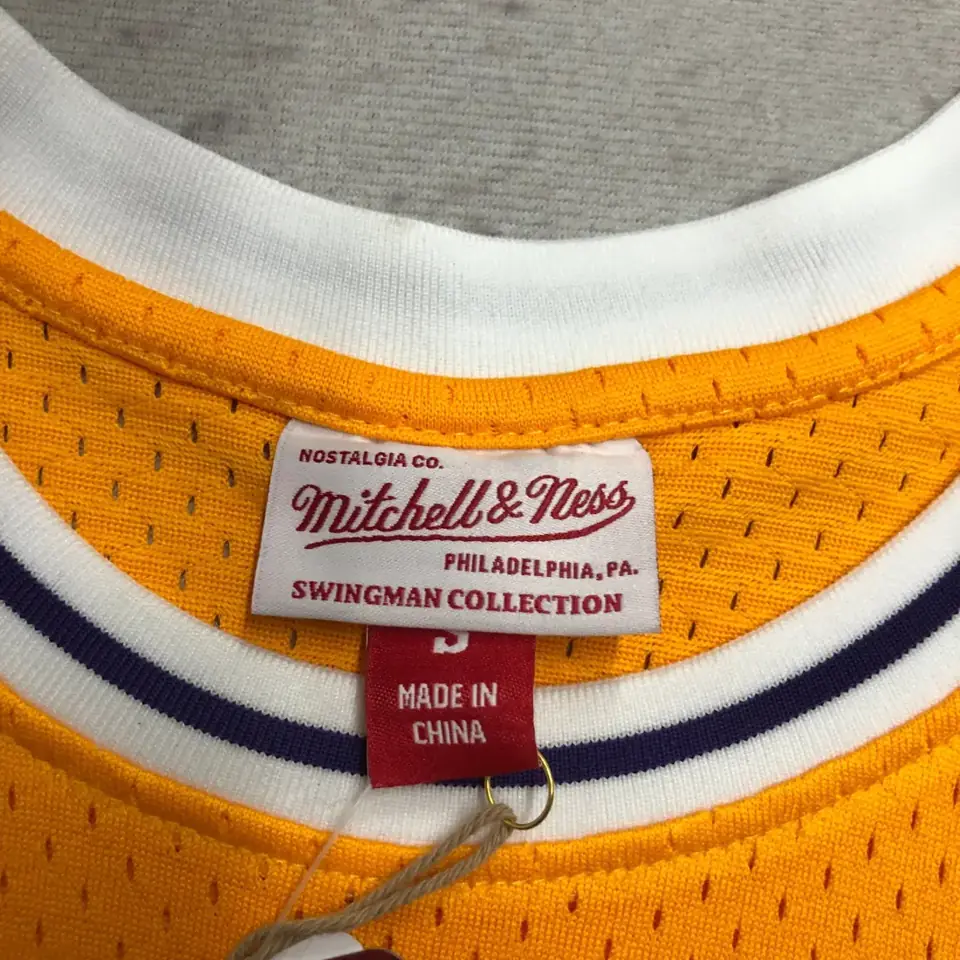 Foto 7 de Camiseta retro termosellada MN: SW de los Lakers temporada 98/99, cuello redondo, amarillo, número 73 Rodman