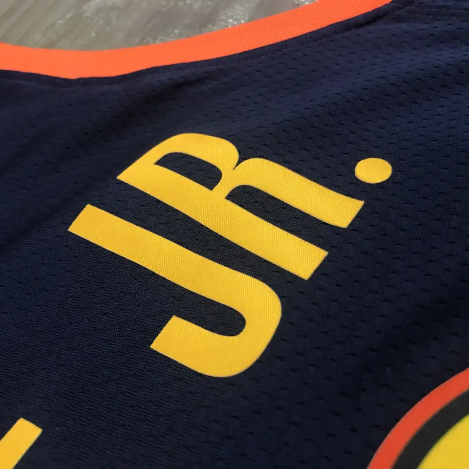 Foto 4 de Temporada 21 Warriors City Edition nº 12 Oubre