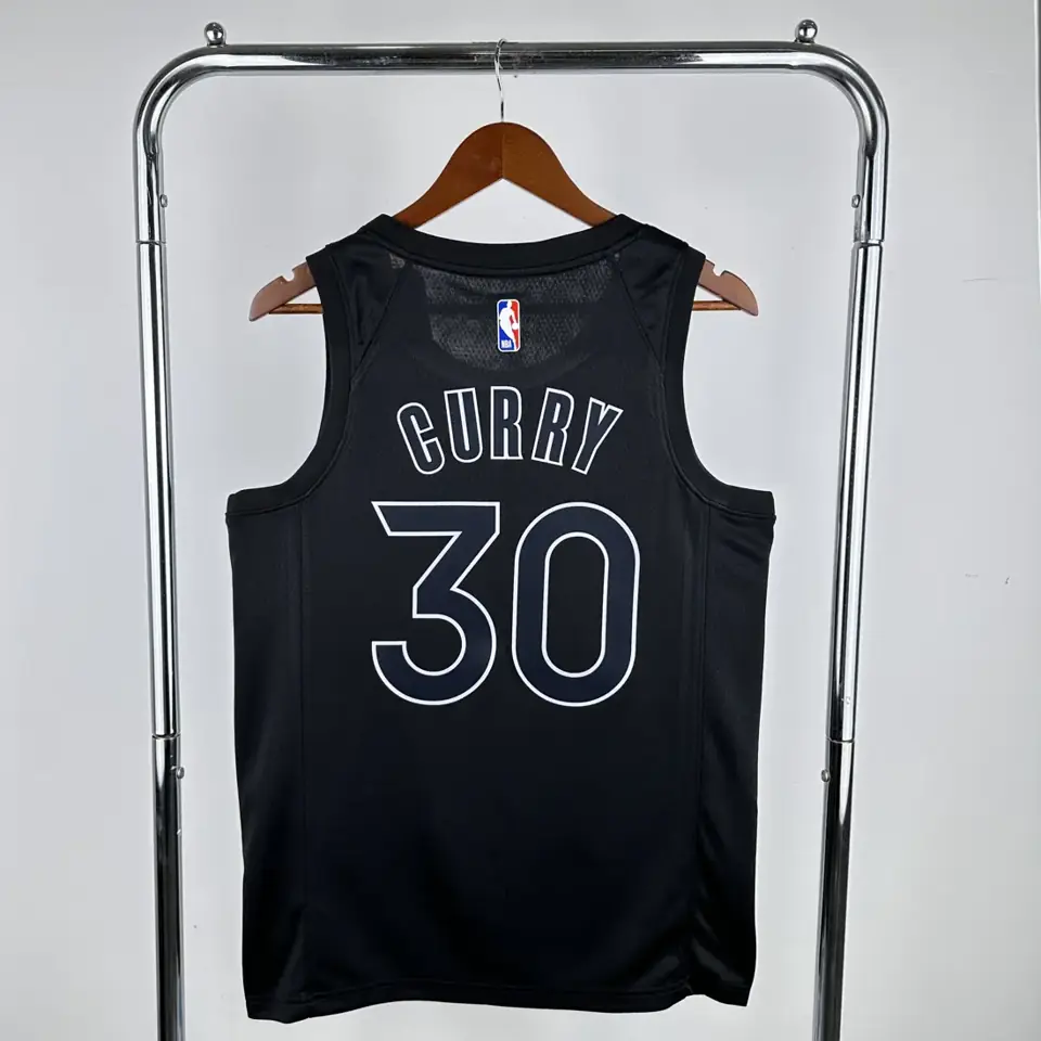 Foto 2 de Warriors negro edición de honor n.º 30 Curry