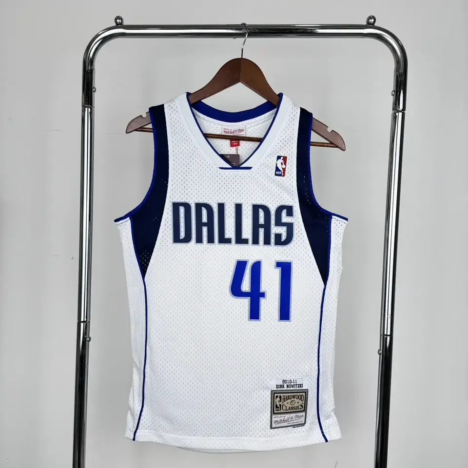 Foto 1 de MN camiseta retro termoimpresa SW: Mavericks temporada 10/11 blanca nº 41 Nowitzki