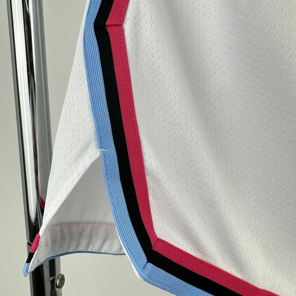 Foto 2 de Heat pantalones cortos blancos