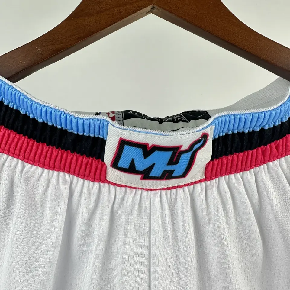 Foto 6 de Heat pantalones cortos blancos