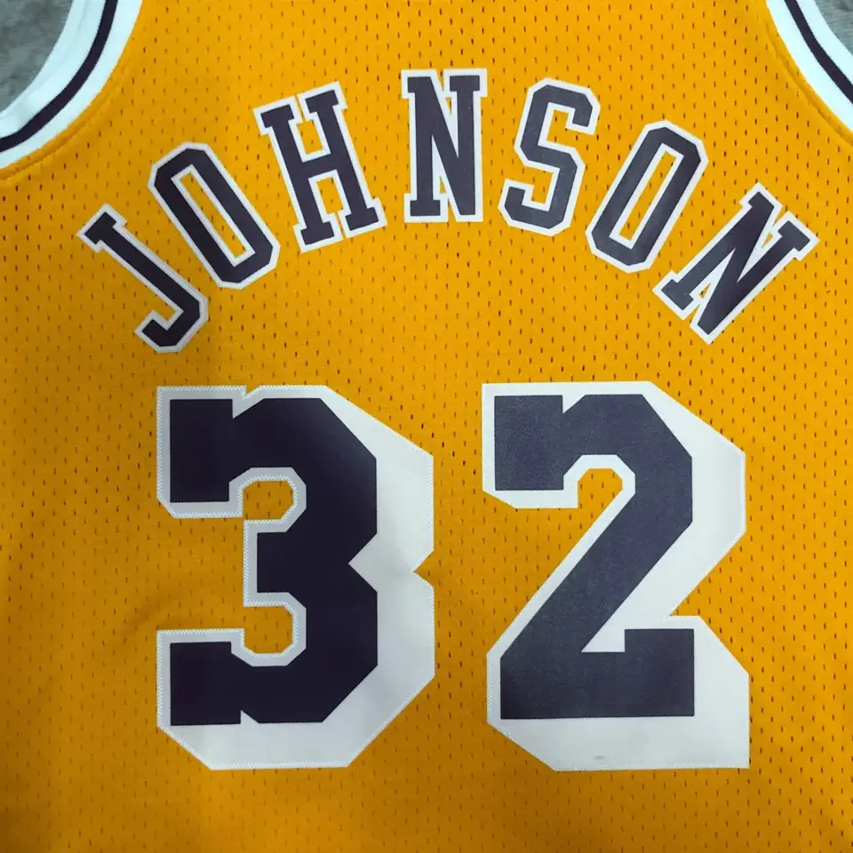 Foto 7 de Camiseta retro MN termo-prensada: SW Los Angeles Lakers temporada 84/85 cuello redondo amarillo n.º 32 Johnson