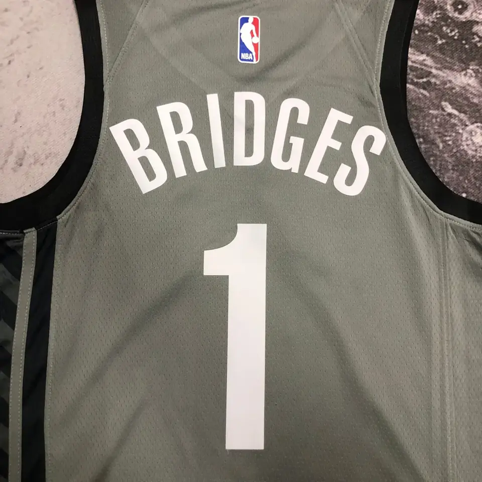 Foto 3 de Nets edición Jordan limitada número 1 Bridges