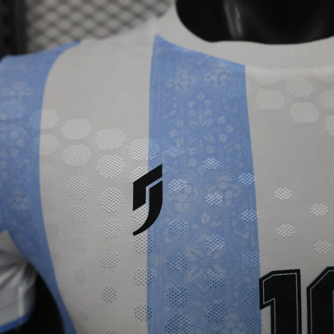 Foto 8 de 26. S-3XL Jugador Argentina edición especial