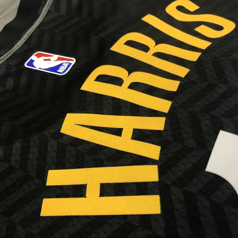 Foto 2 de Temporada 21 Brooklyn Nets City Edition estilo graffiti, nº 12 Joe Harris