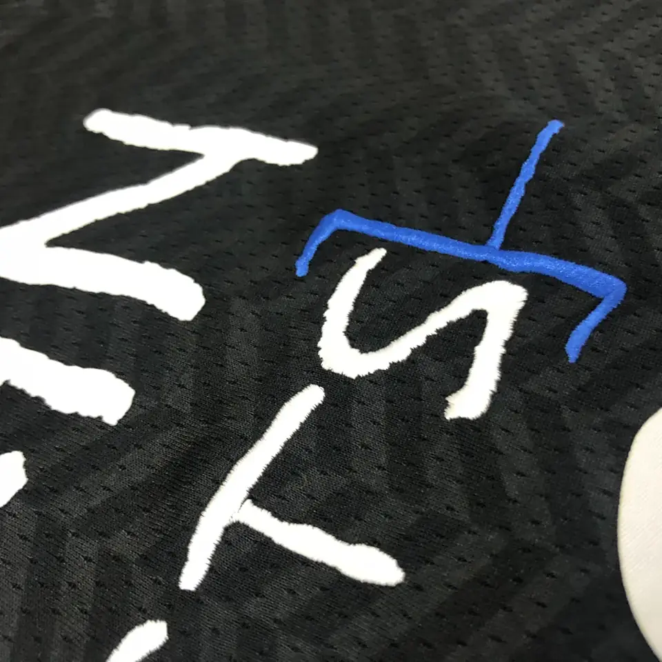 Foto 7 de Temporada 21 Brooklyn Nets City Edition estilo graffiti, nº 12 Joe Harris