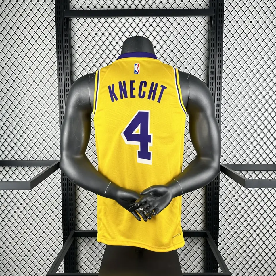 Foto 2 de Temporada 23 Los Angeles Lakers Color amarillo número 4 Knecht