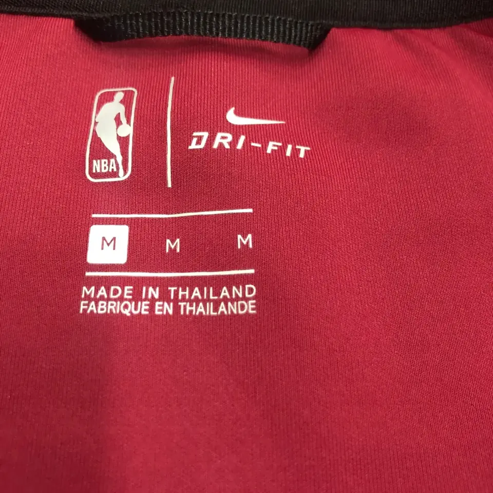 Foto 6 de Producto auténtico de tienda oficial internacional: versión de jugador GI chaqueta de calentamiento de los Heat de Miami