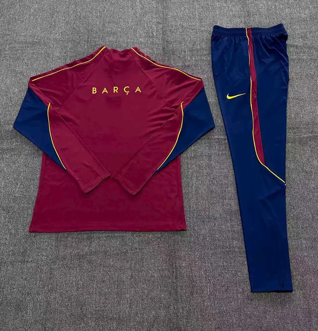 Foto 2 de Niños 26/27 FC Barcelona rojo