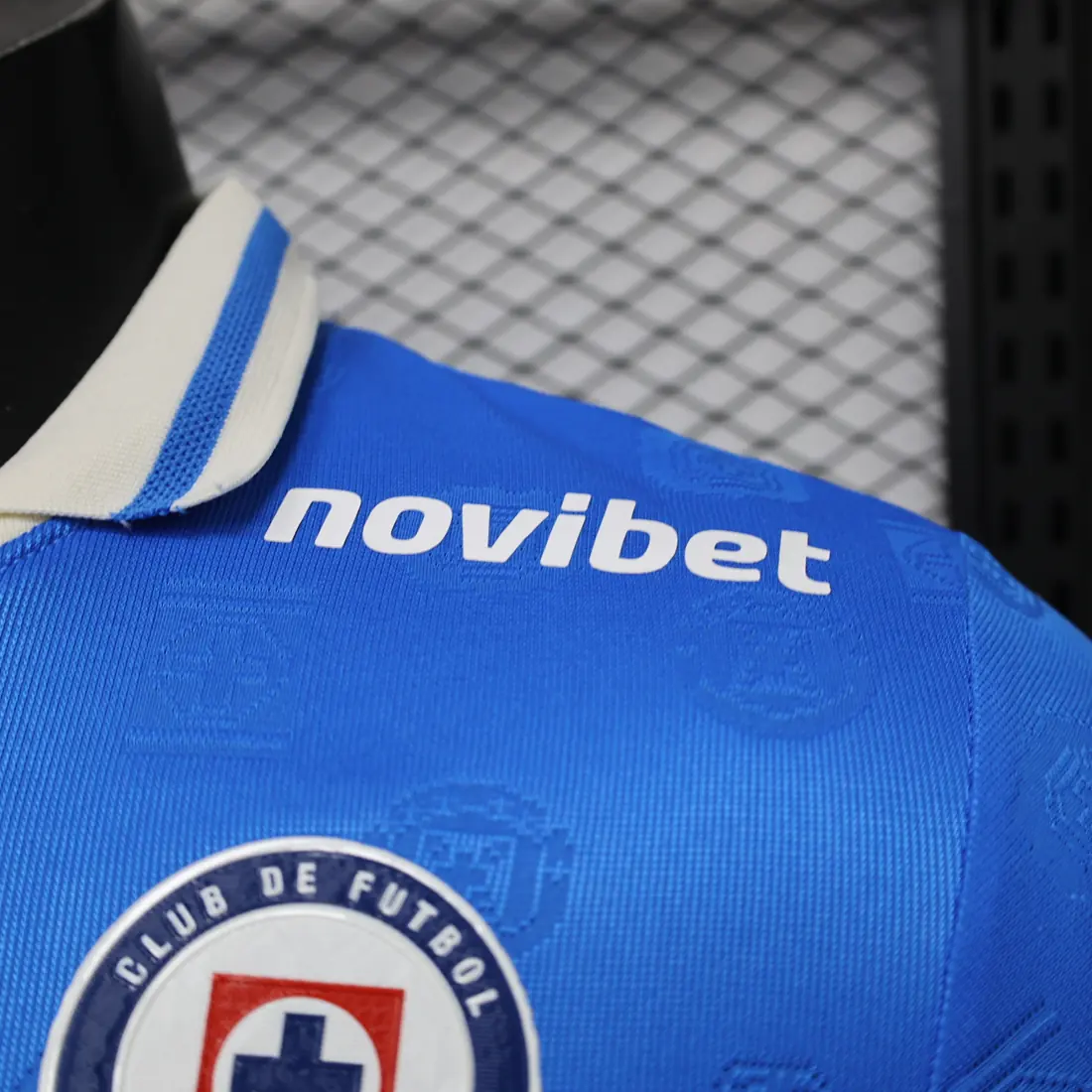 Foto 7 de 26-27 Cruz Azul local manga larga S a 3XL