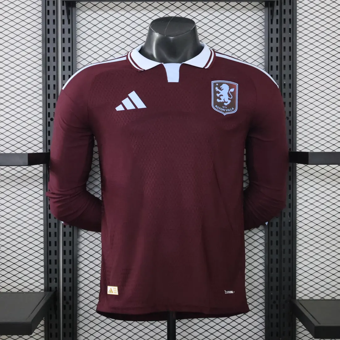 Foto 1 de 26-27 Aston Villa local S a 2XL