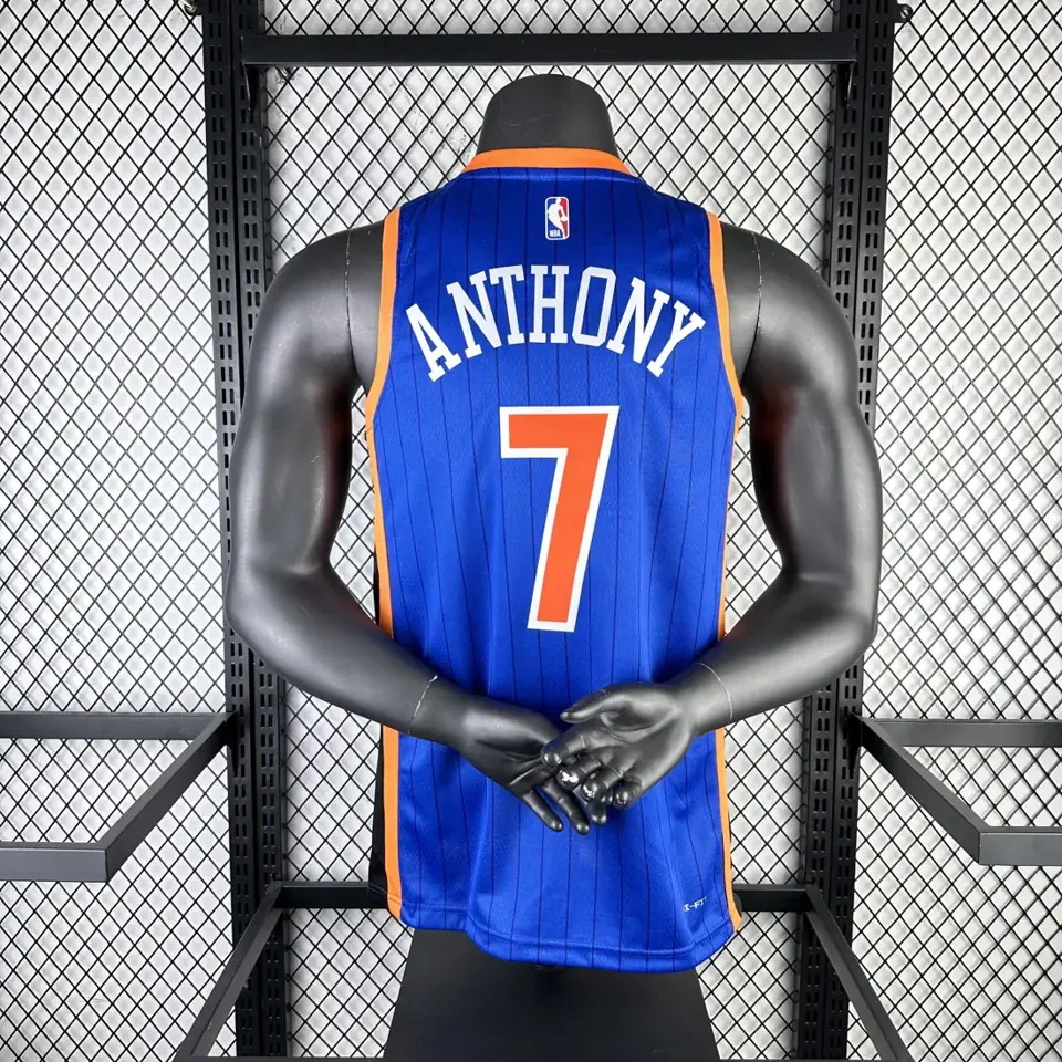 Foto 2 de Temporada 24 Knicks Edición Ciudad número 7 Anthony