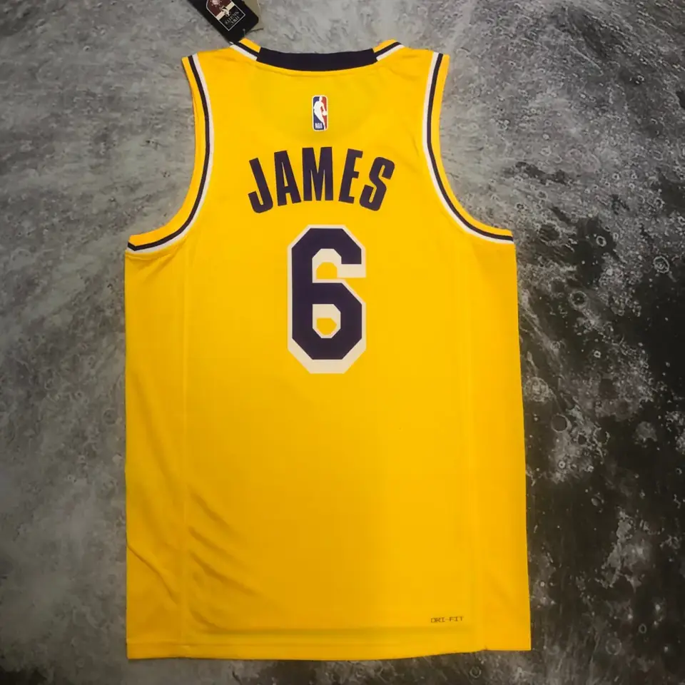 Foto 4 de Temporada 23 Los Angeles Lakers cuello redondo amarillo n.º 6 James