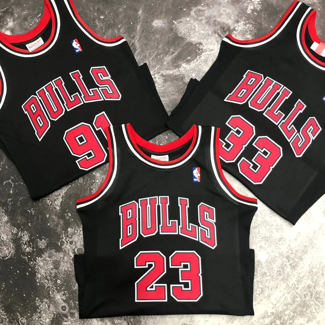 Foto 6 de MN camiseta retro termoimpresa: SW Chicago Bulls temporada 98 color negro nº33 Pippen