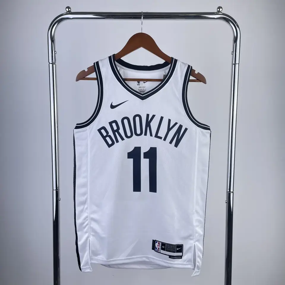 Foto 1 de Temporada 23 Nets blanco número 11 Irving
