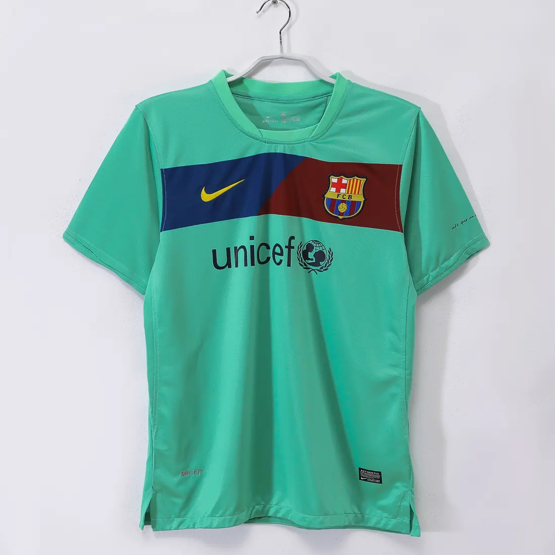 Foto 1 de Temporada 2010/11 FC Barcelona visitante 5A