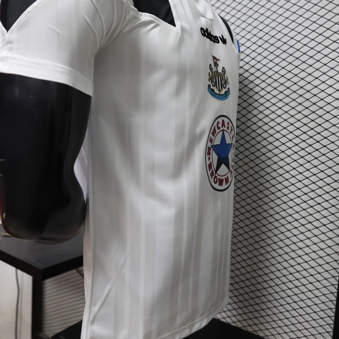 Foto 5 de 26-27 Newcastle Casual Retro S-3XL