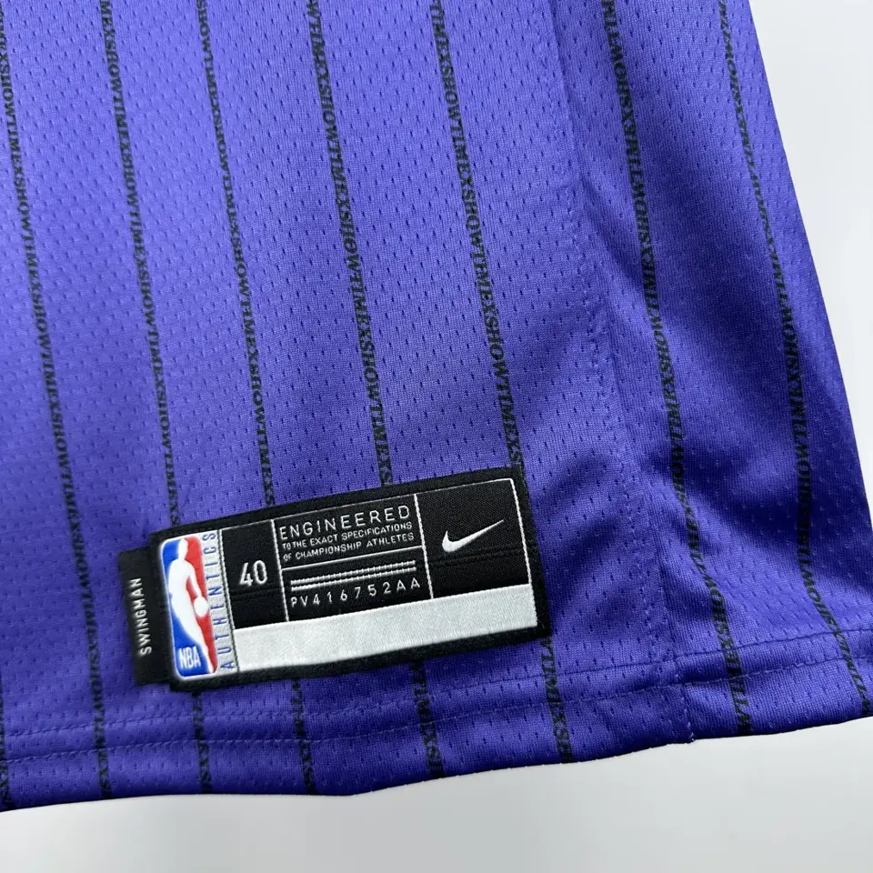 Foto 6 de Temporada 2021 Lakers morado a rayas número 77 Doncic