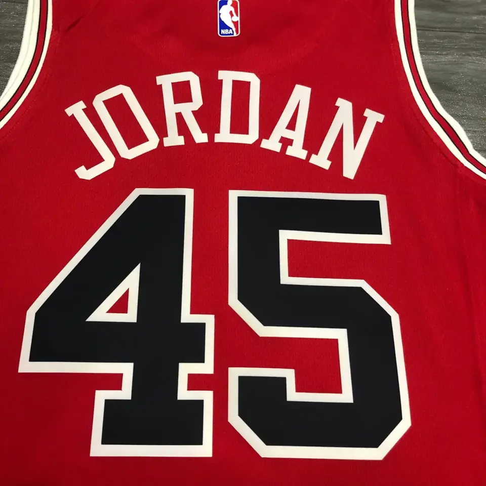 Foto 8 de Bulls cuello redondo rojo nº 45 Michael Jordan