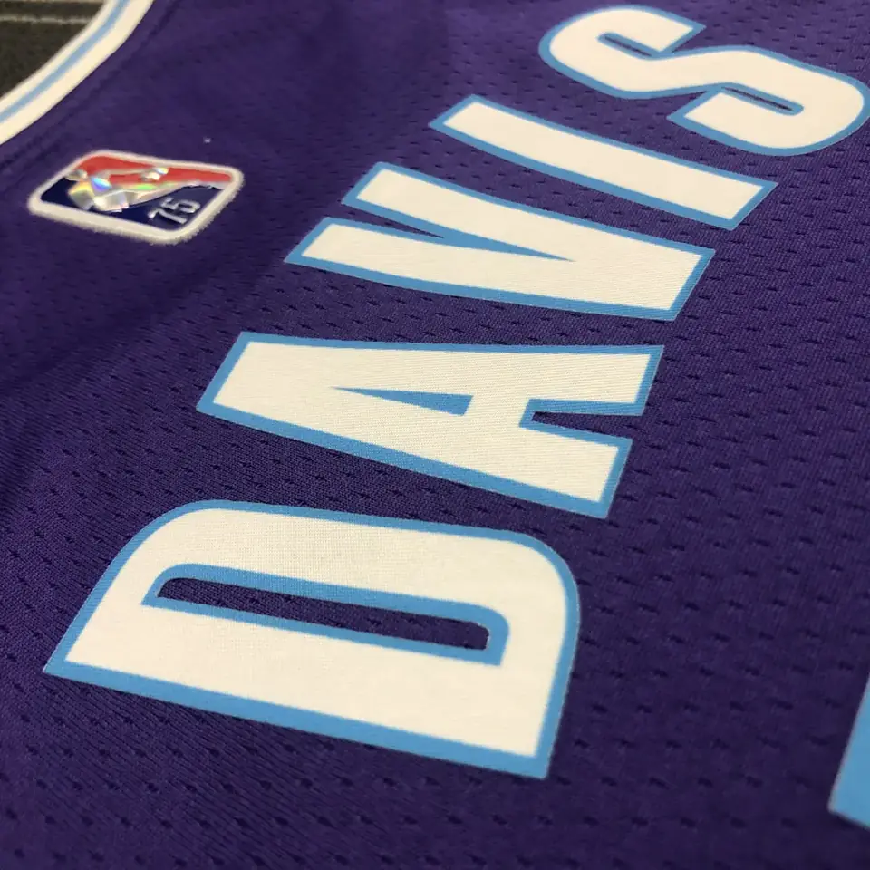 Foto 7 de 75º aniversario temporada 22 Lakers City Edition nº 3 Davis