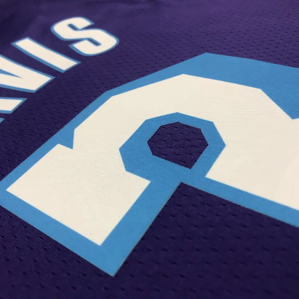 Foto 8 de 75º aniversario temporada 22 Lakers City Edition nº 3 Davis