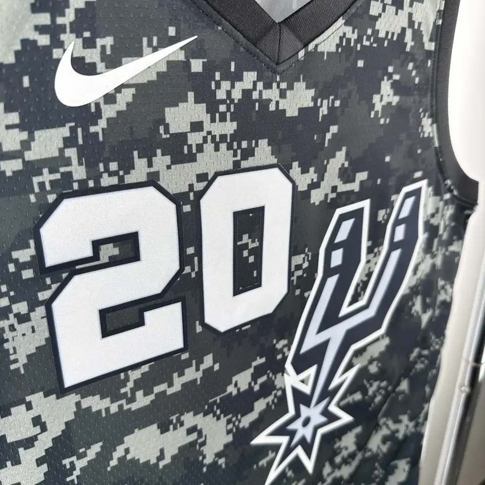 Foto 3 de Spurs camuflaje nº 20 Ginóbili