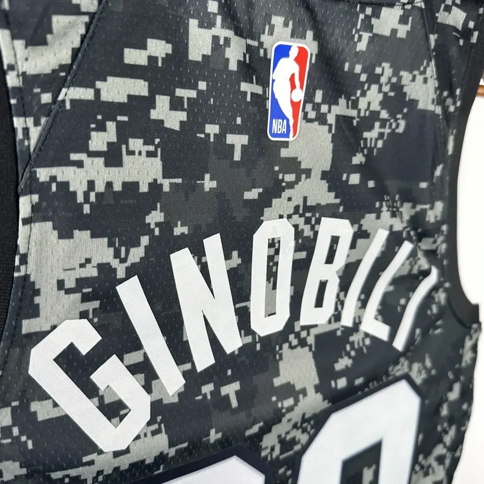 Foto 8 de Spurs camuflaje nº 20 Ginóbili