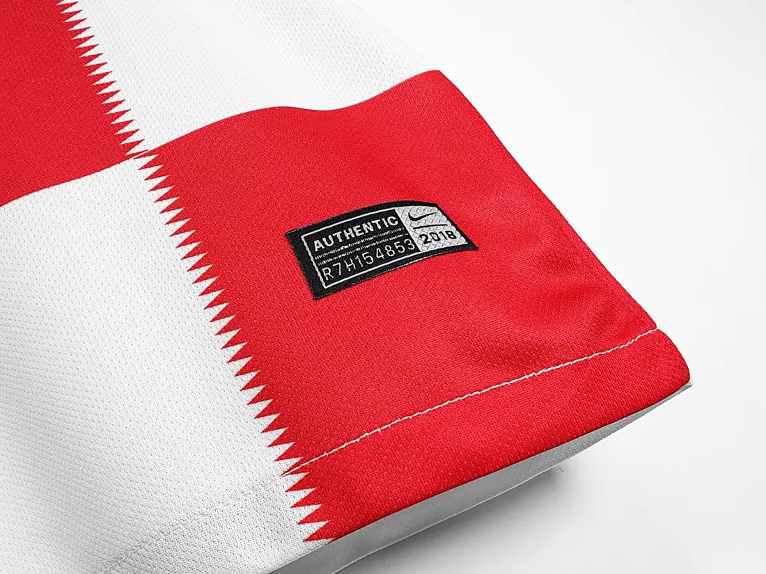 Foto 6 de Temporada 2018 Croacia camiseta retro local 8A
