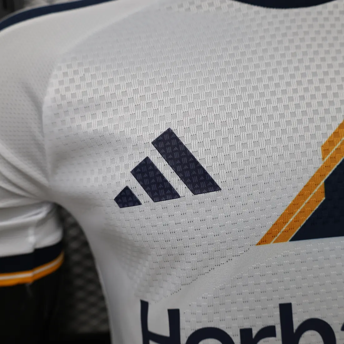 Foto 8 de Versión jugador 26 LA Galaxy local S a 2XL