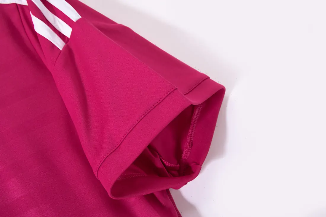 Foto 4 de Temporada 2014/15 Real Madrid visitante fucsia 5A