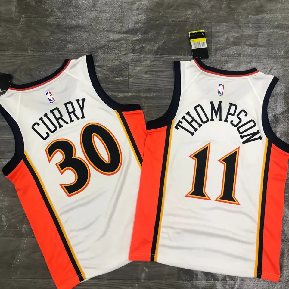 Foto 2 de Warriors novato blanco número 30 Curry