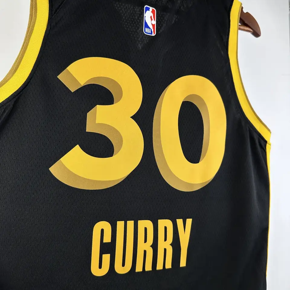 Foto 5 de Temporada 24 Warriors Edición Ciudad número 30 Curry
