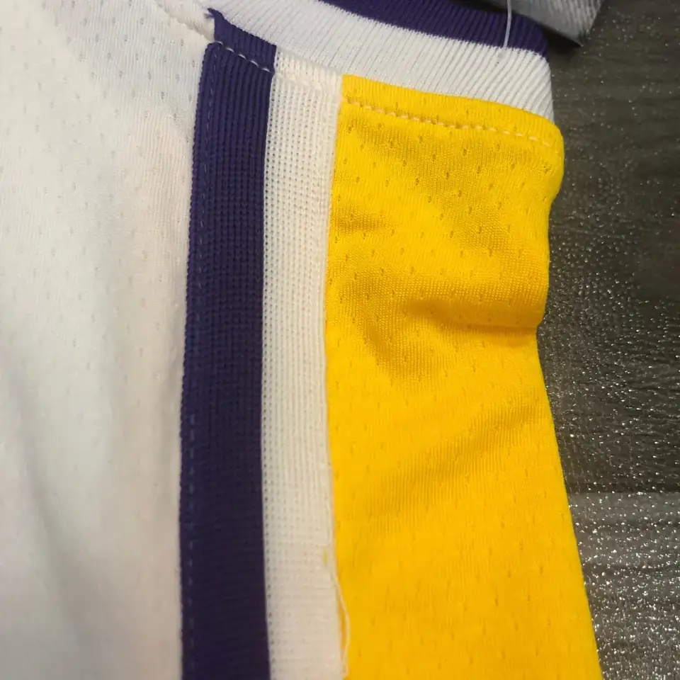 Foto 2 de Los Angeles Lakers blanco cuello en V nº 3 Anthony Davis