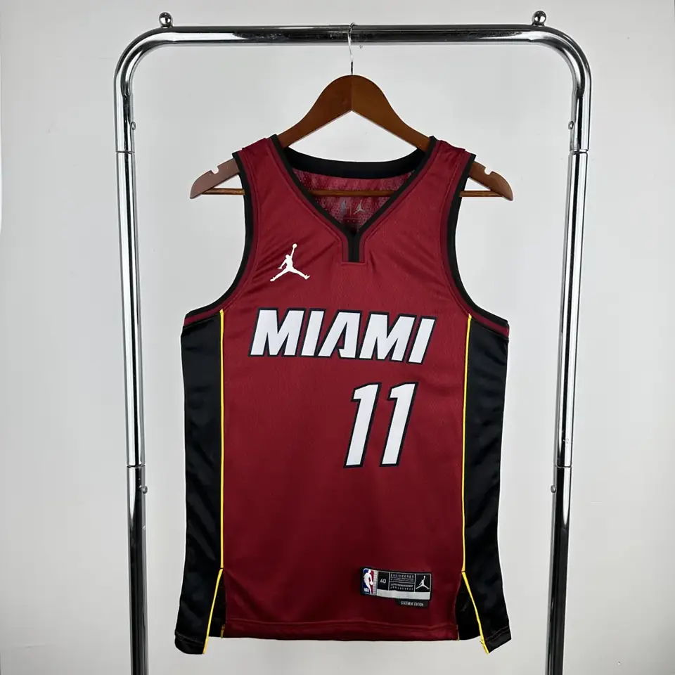 Foto 1 de Heat edición Jumpman limitada n.º 11 Jaquez
