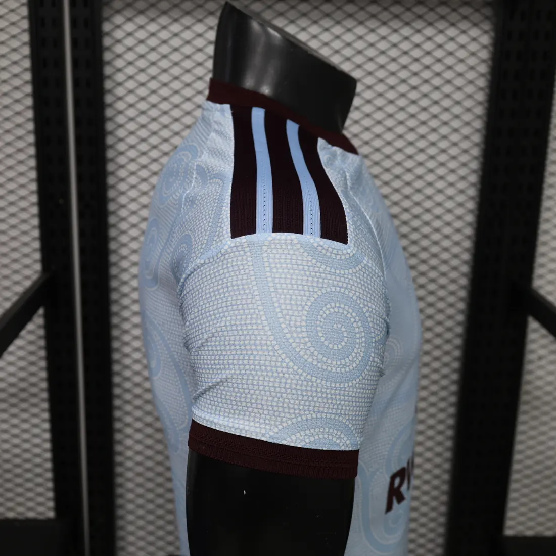 Foto 5 de 26-27 Aston Villa visitante S-2XL