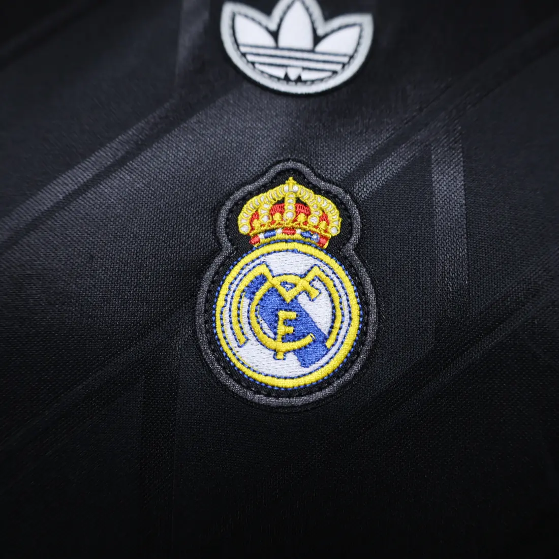 Foto 6 de 26-27 Real Madrid Negro Casual Retro Tallas S-3XL