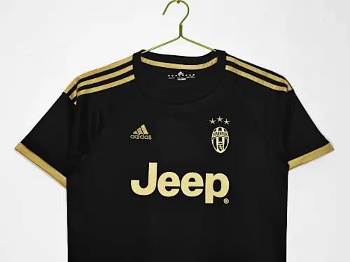 Foto 6 de Temporada 2015/16 Juventus tercera negra 5A