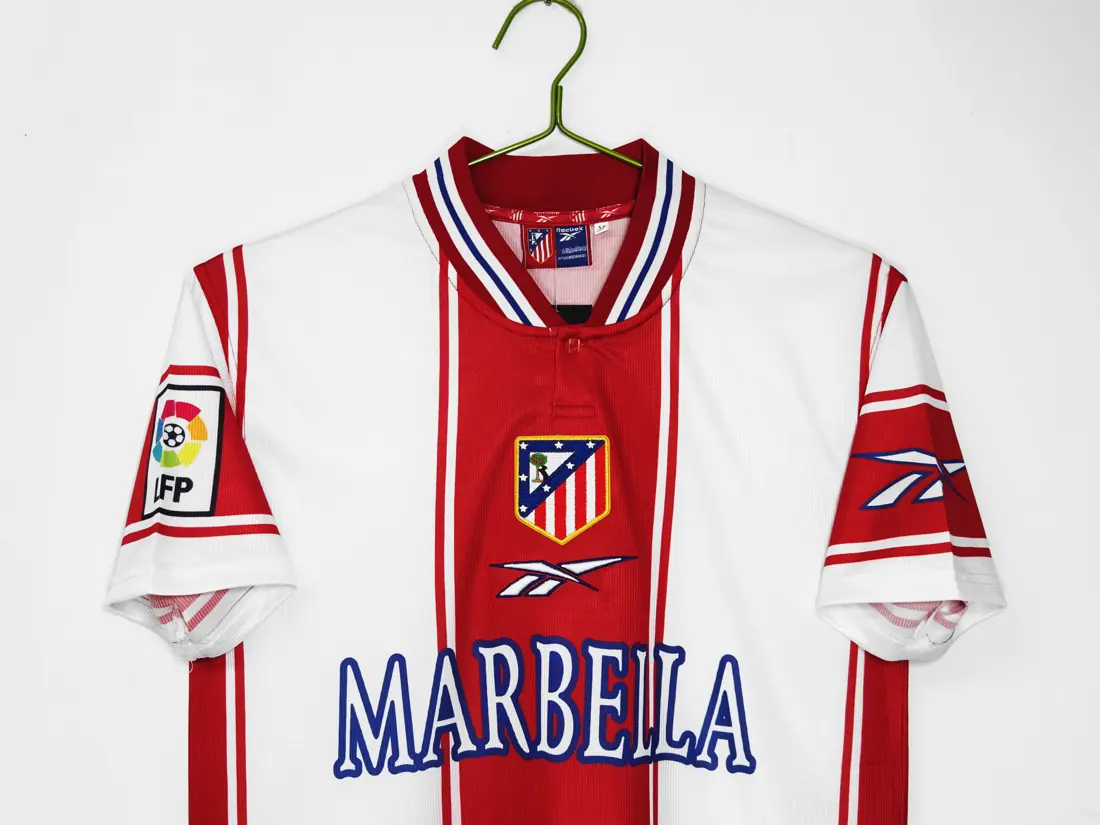 Foto 2 de Temporada 1999/00 Atlético de Madrid local8 A