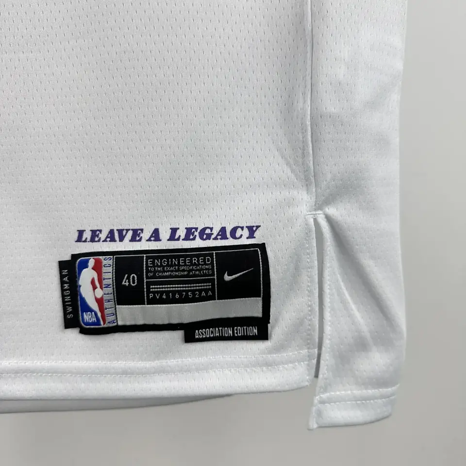 Foto 6 de Temporada 23 Lakers de Los Ángeles cuello redondo blanco número 9 Bronny
