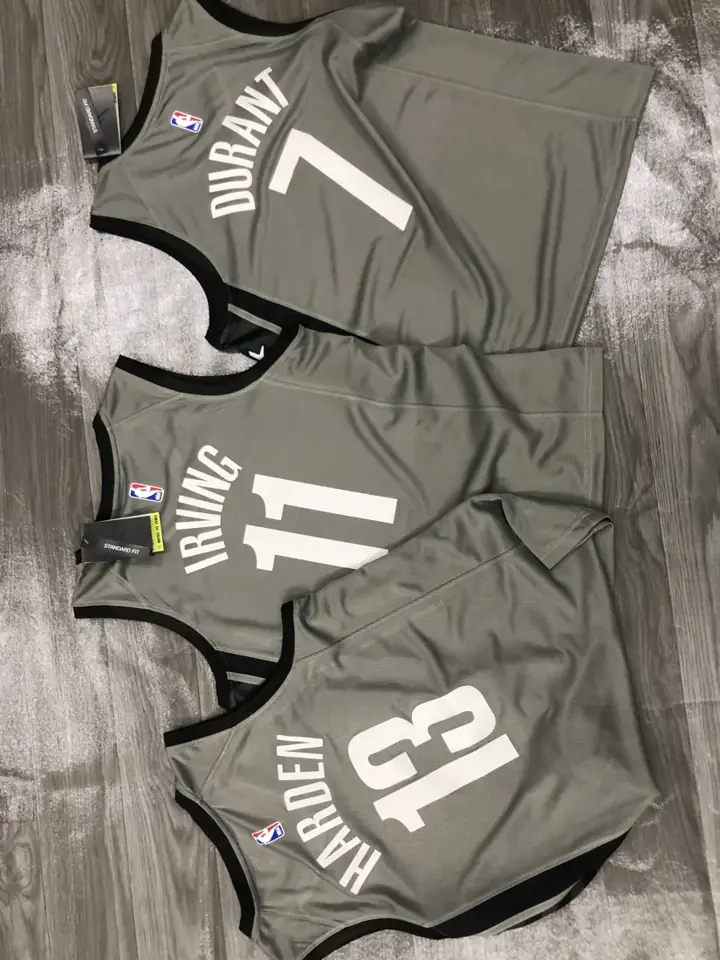 Foto 3 de Temporada 21 Brooklyn Nets camiseta gris temática Jordan nº 13 James Harden