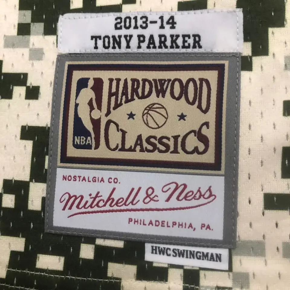 Foto 7 de Camiseta retro MN termoimpresa: SW San Antonio Spurs temporada 13/14 camuflaje n.º 9 Parker